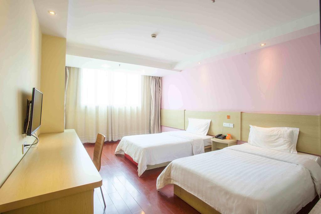 7Days Inn Wuhan Jiefang Park Branch Pokój zdjęcie