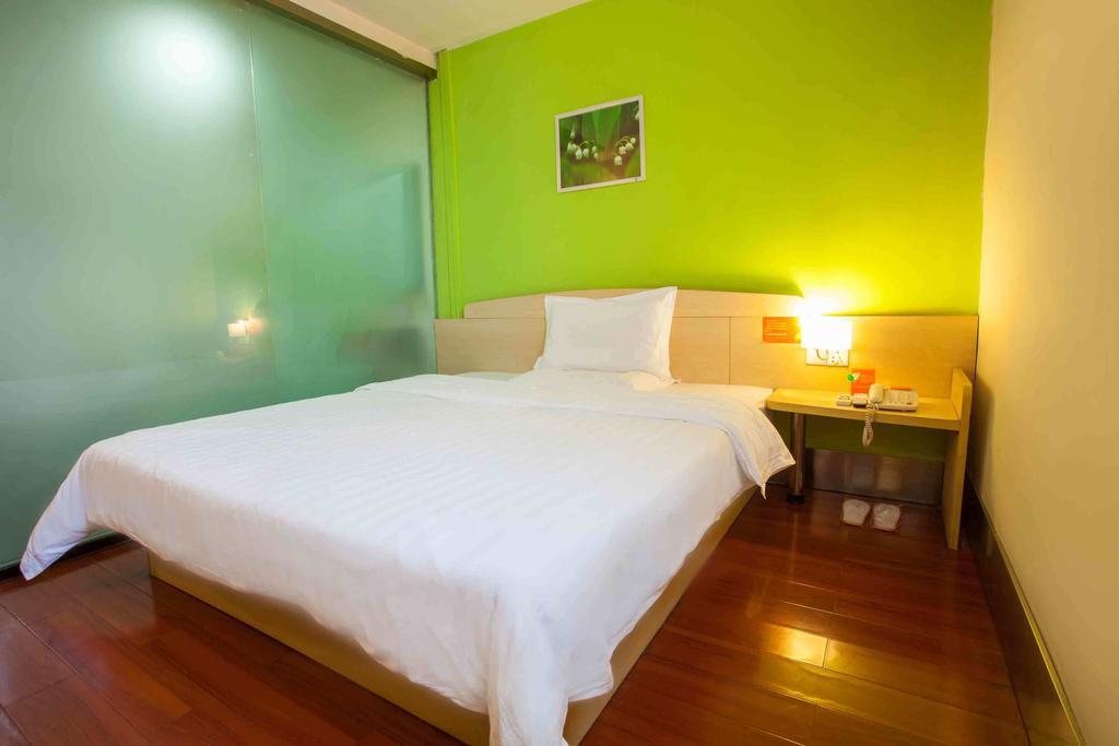7Days Inn Wuhan Jiefang Park Branch Pokój zdjęcie